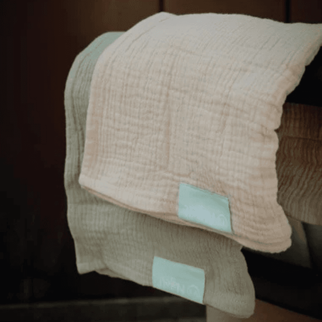 Hovedbilde Najell - Muslin teppe – Ivory White / Agave ...
