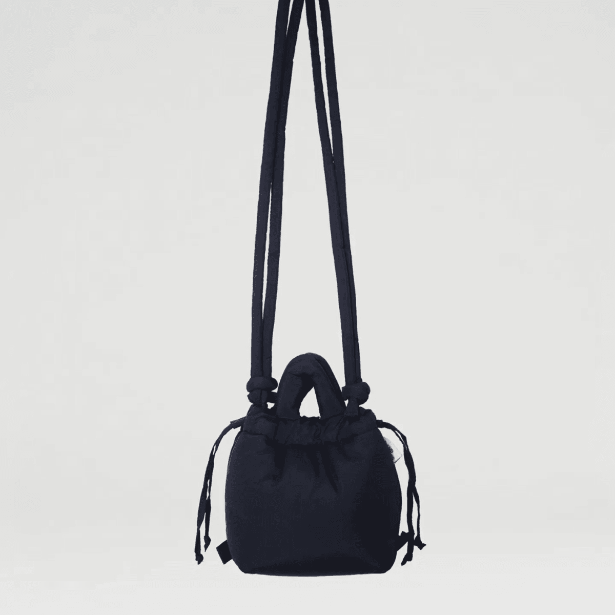 Micro Ona Soft Bag - black