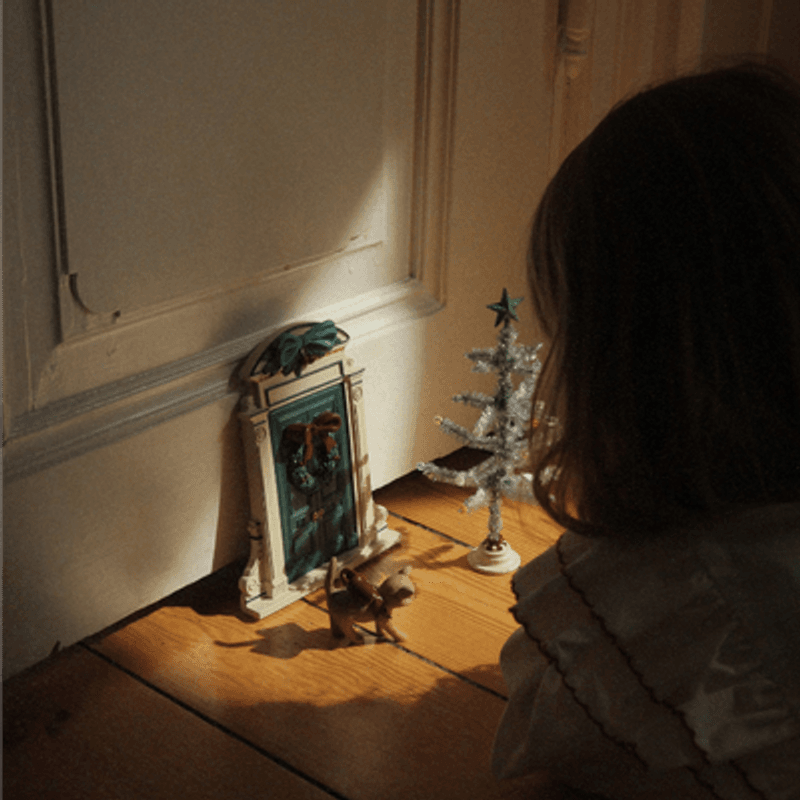 CHRISTMAS ELF DOOR - Nissedør med tilbehør
