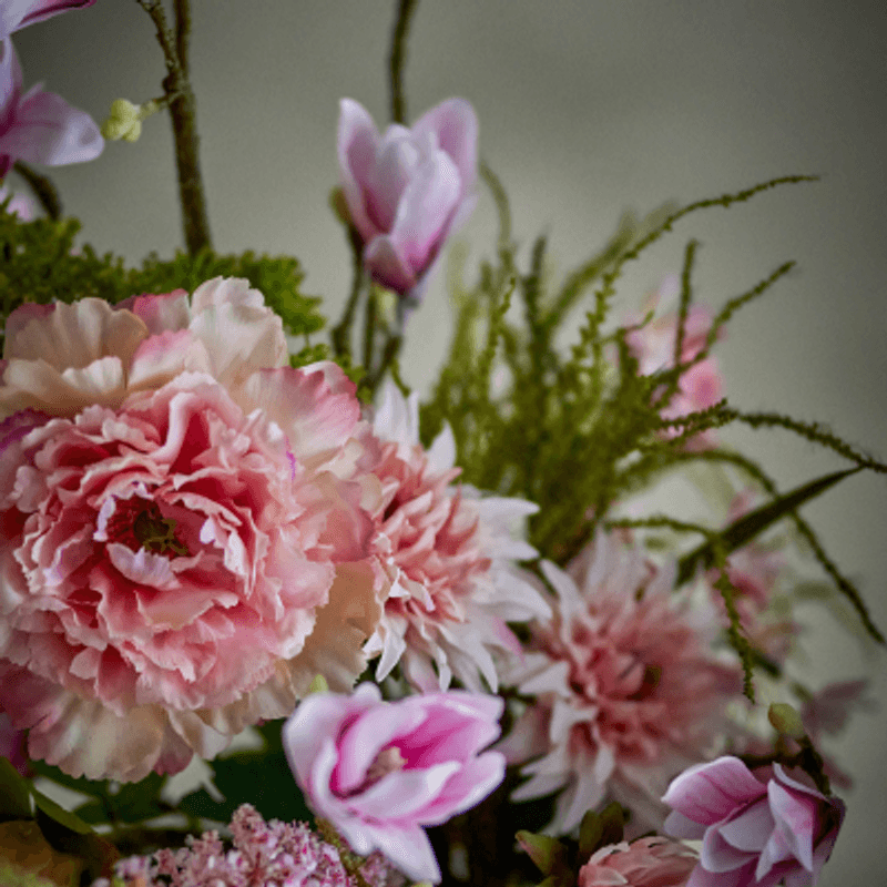 Blomsterbukett Breeze – rosa kunstige blomster